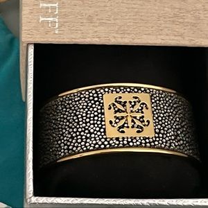 RUSTIC CUFF Thick Sparkle Cuff-New never worn